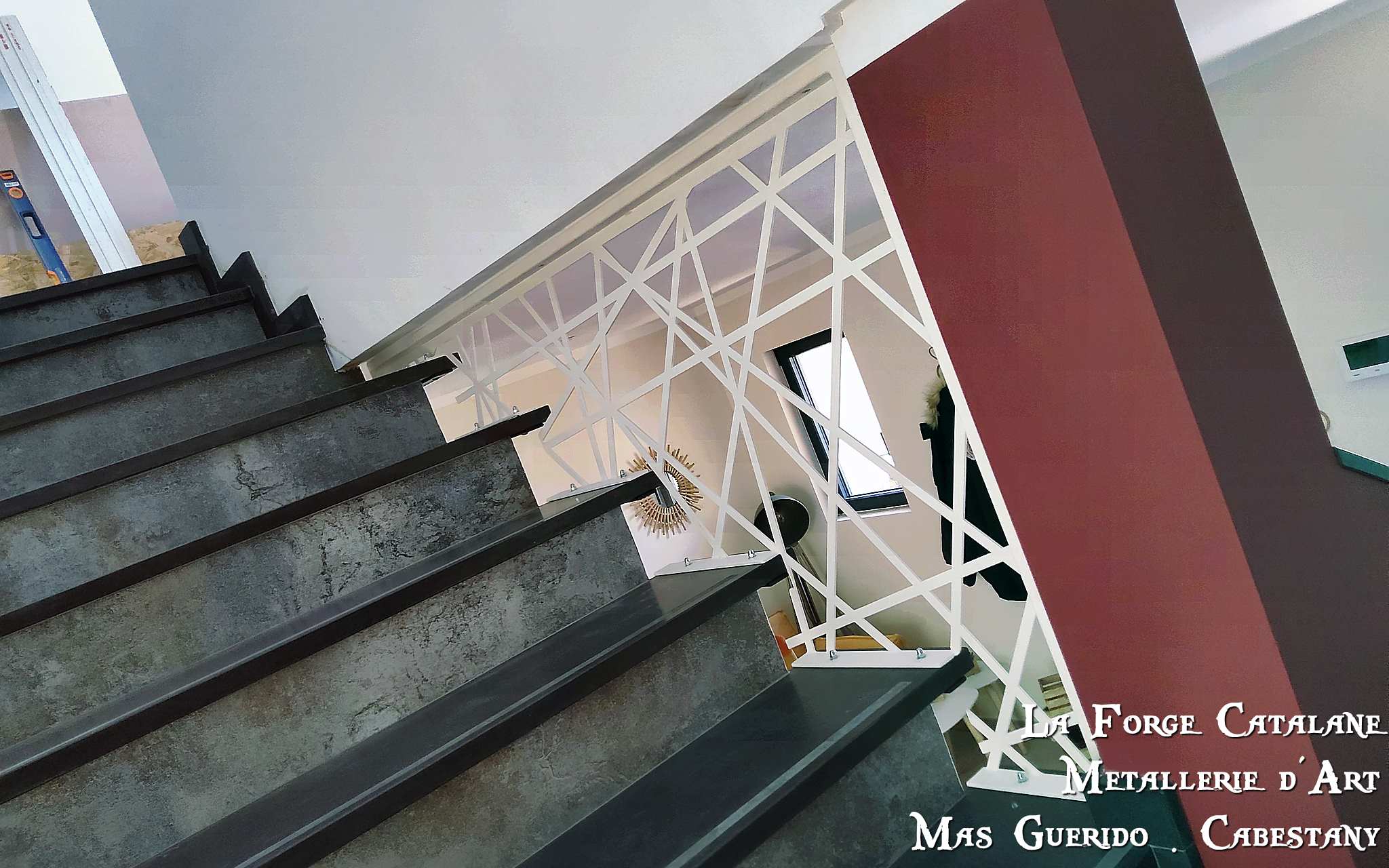 rampant moderne barreaux entremeles Forge Catalane.jpg